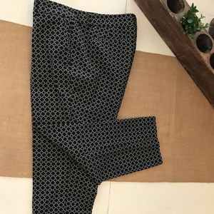 Black/White Print Cropped Pants